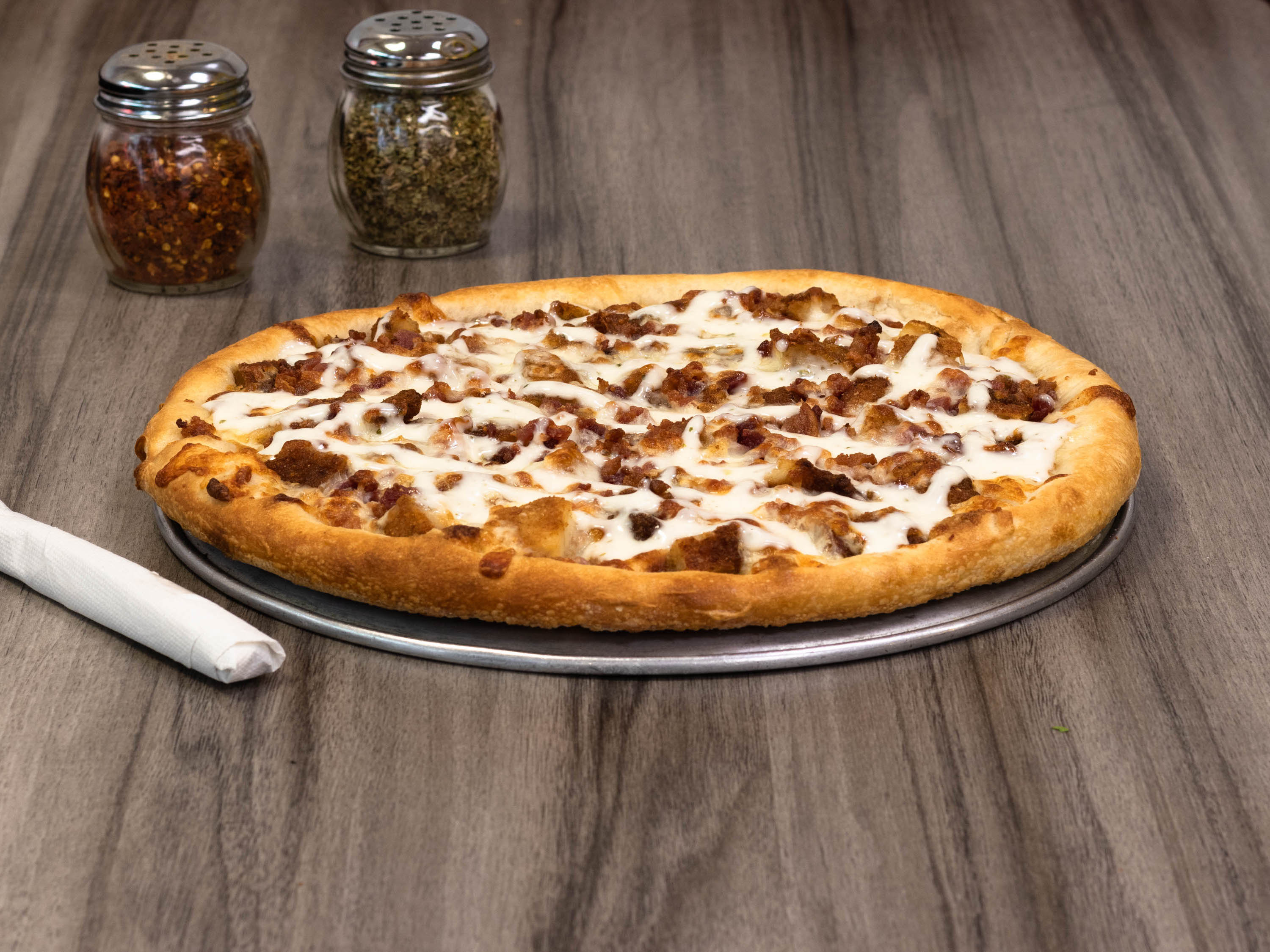 Order Bacon Chicken Ranch Pizza food online from Calabria Pizza store, Shrub Oak on bringmethat.com
