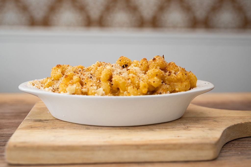 Order Smoked Mac N' Cheese  food online from Southern Cross Kitchen store, Conshohocken on bringmethat.com