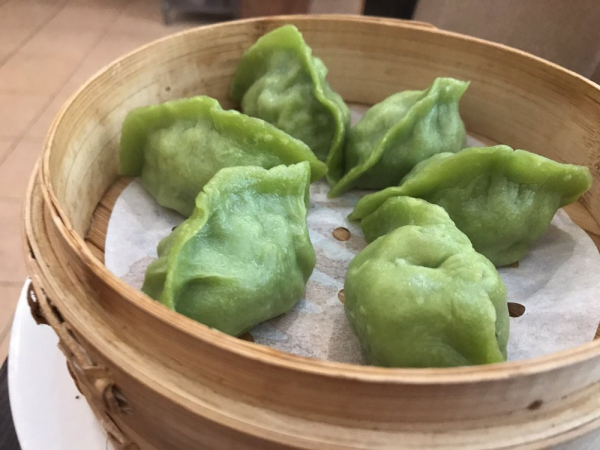 Order 6 Pieces Steamed Spinach Dumpling food online from Excellent Dumpling House store, New York on bringmethat.com