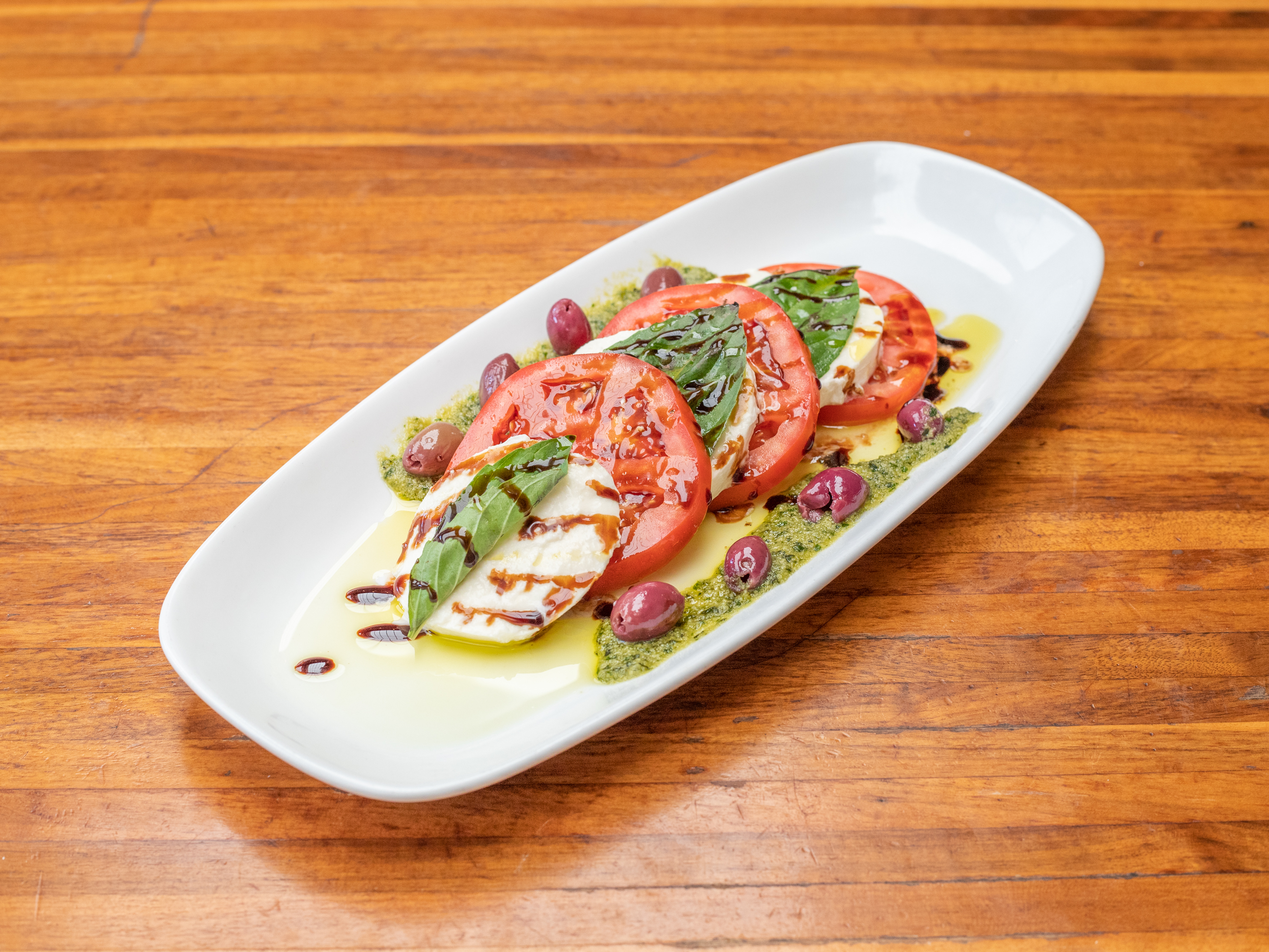 Order Caprese Salad food online from Berries in the Grove store, Miami on bringmethat.com