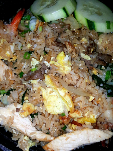 Order Spicy Fried Rice food online from Yum thai bistro store, Redondo Beach on bringmethat.com