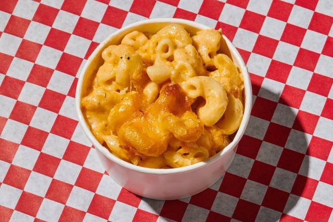 Order Mac & Cheese food online from Howlin’ Willy’s Hot Chicken store, Atlanta on bringmethat.com