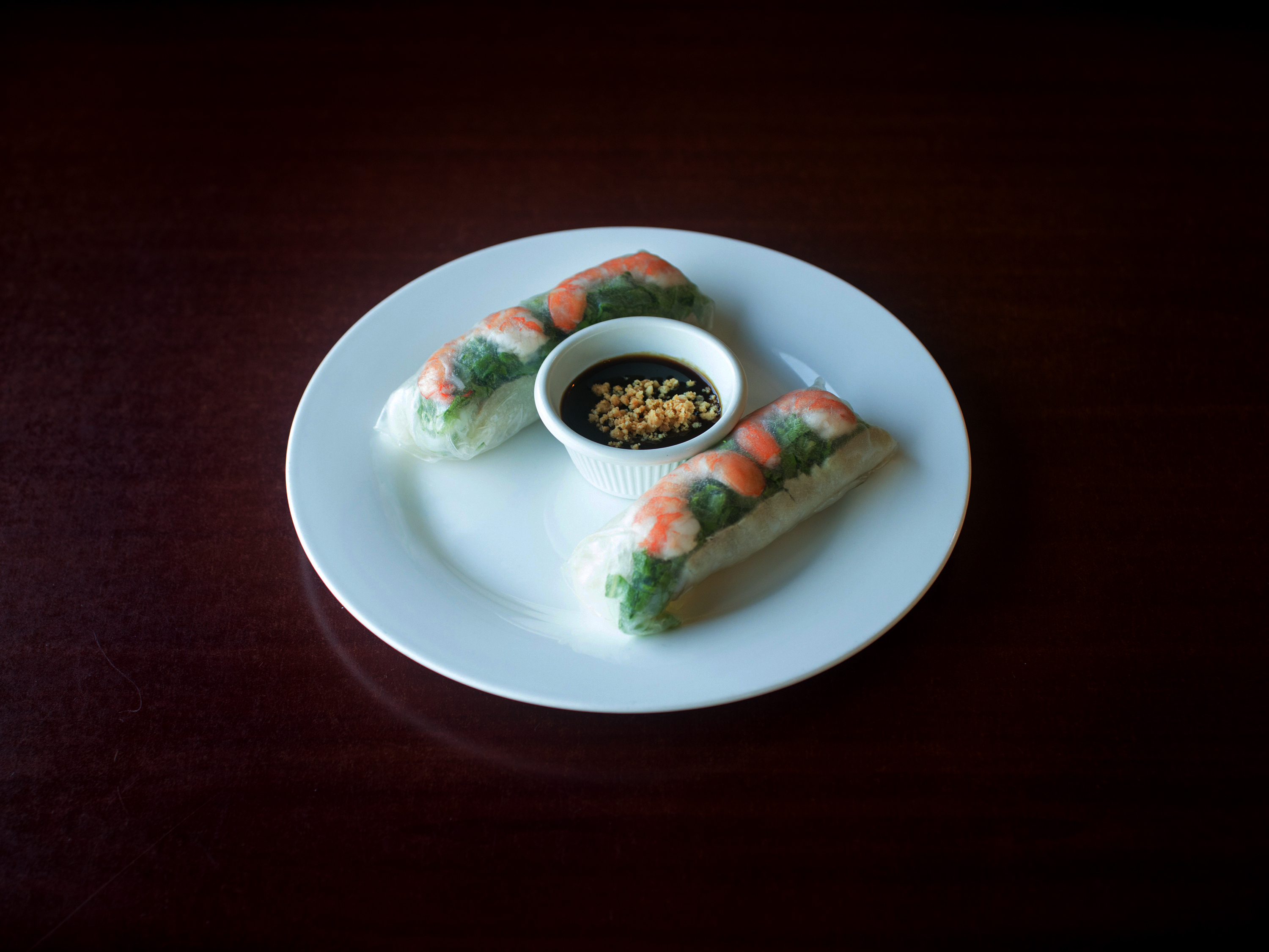 Order 4. Goi Cuon/Shrimp & Pork Roll food online from Vietnam Grille store, Charlotte on bringmethat.com
