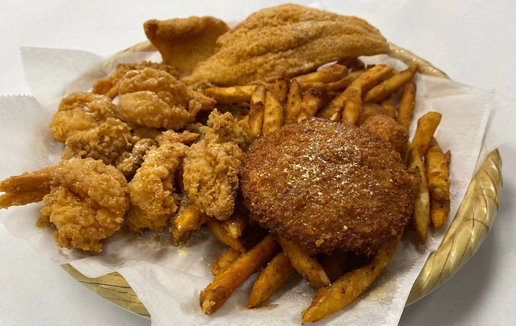 Order House Special Platter food online from Mr. Krabs Hut store, Morrow on bringmethat.com