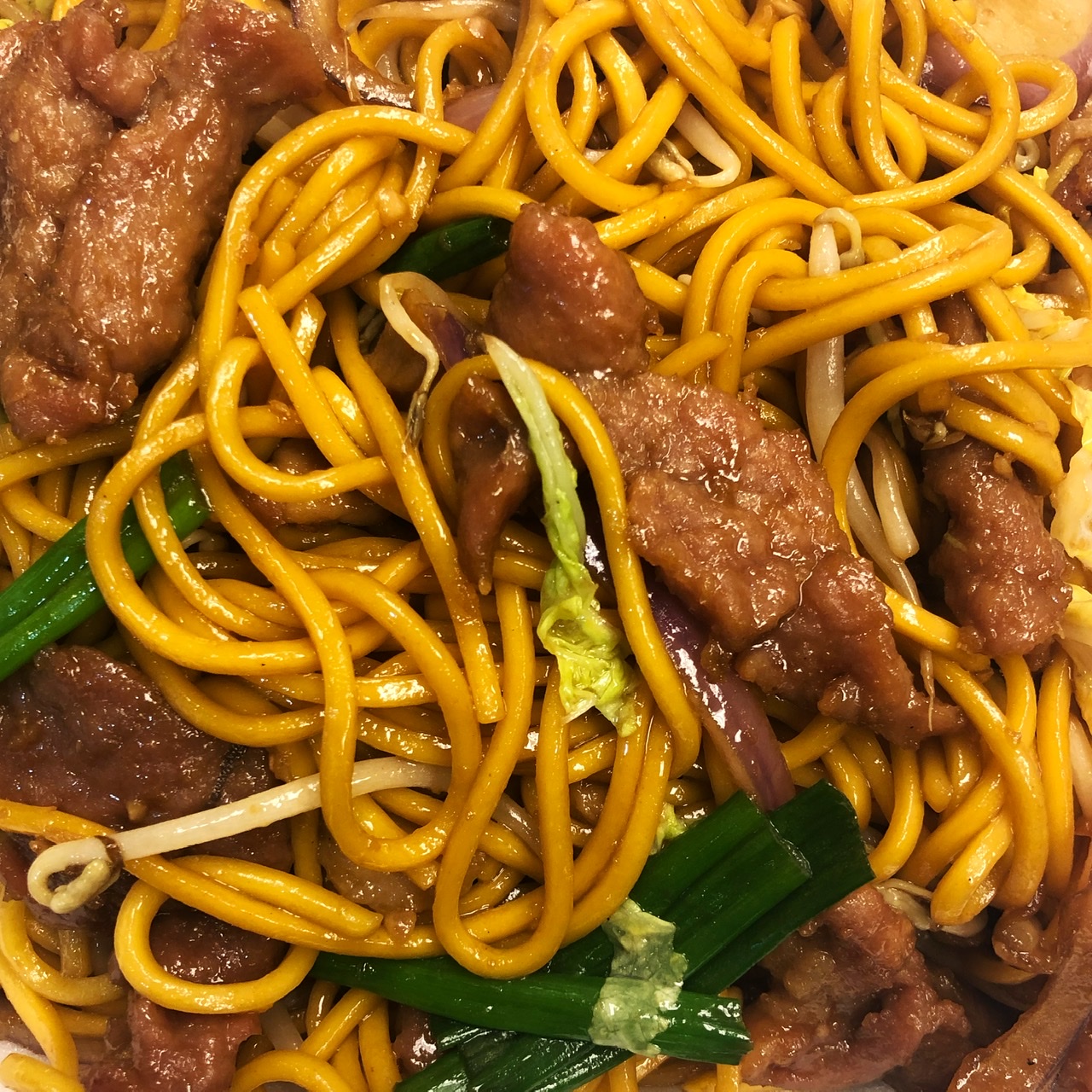 Order Beef Chow Mein Noodle food online from China A Go Go (Losee) store, North Las Vegas on bringmethat.com
