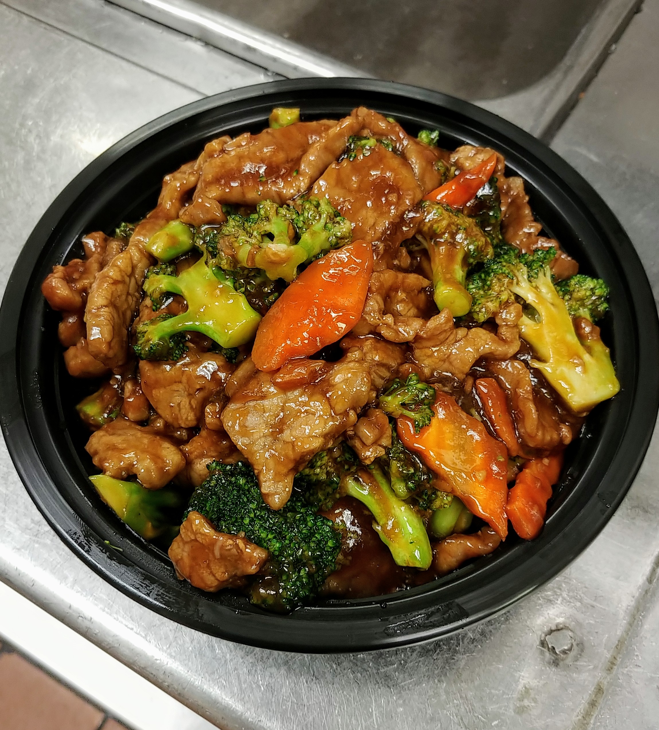 Order Beef with Broccoli food online from House of Hunan store, Chicago on bringmethat.com