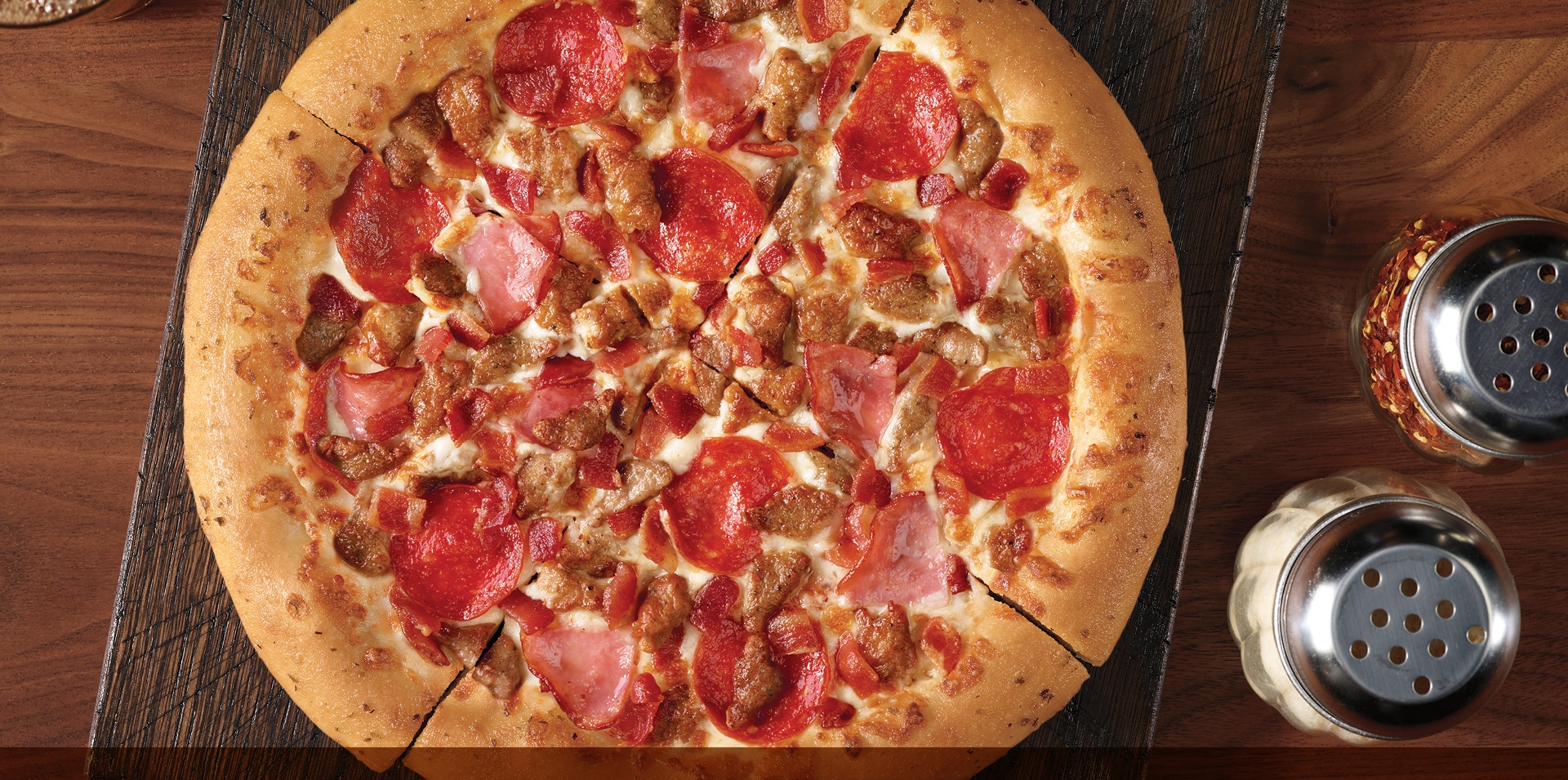 Order Meat Lovers Pizza  food online from Pizza Hut Slice Bar store, Chicago on bringmethat.com