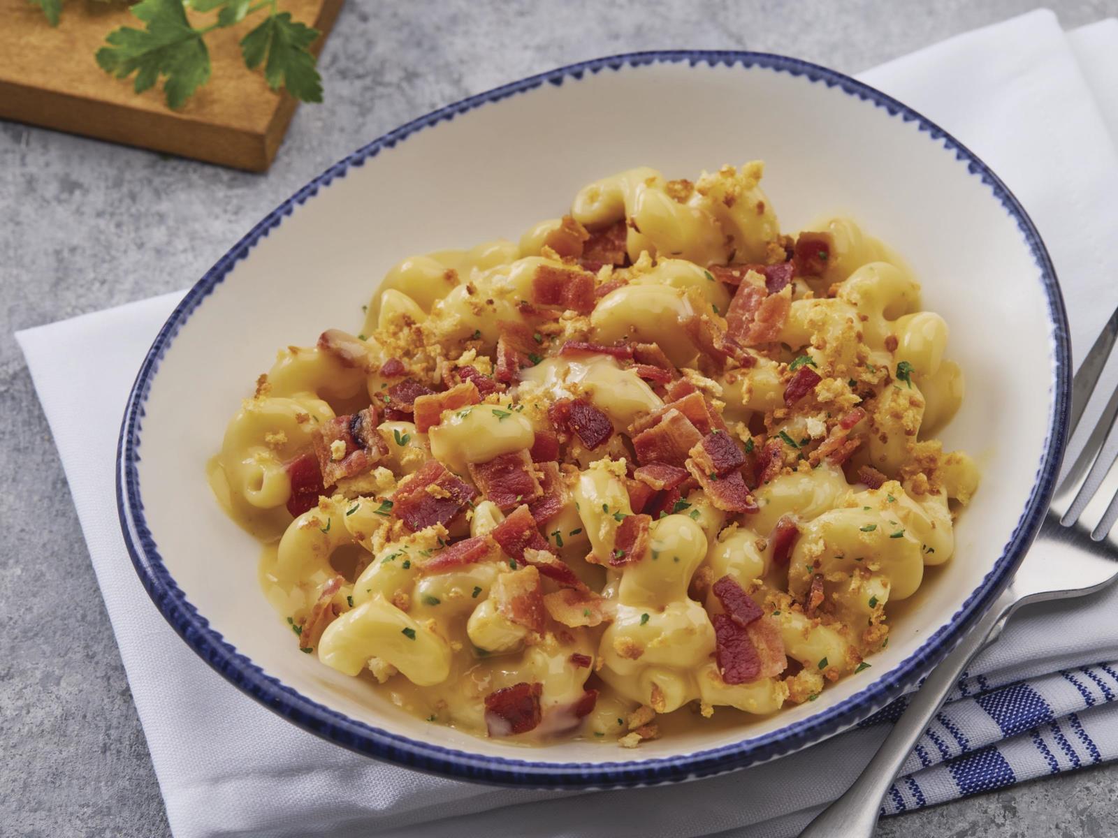 Order New! Bacon Mac & Cheese food online from Red Lobster store, Ontario on bringmethat.com