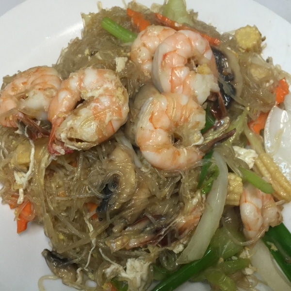 Order 61. Glass Noodle (Pad Woon Sen) food online from Siam Bay Thai Cuisine store, El Segundo on bringmethat.com