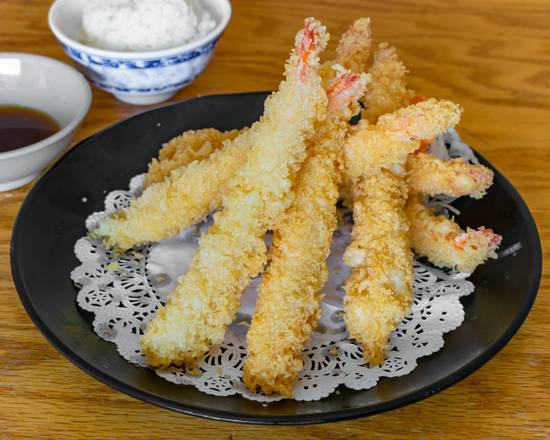Order Tempura Shrimp D food online from U-Yee Sushi & Hibachi store, Woodbridge Township on bringmethat.com