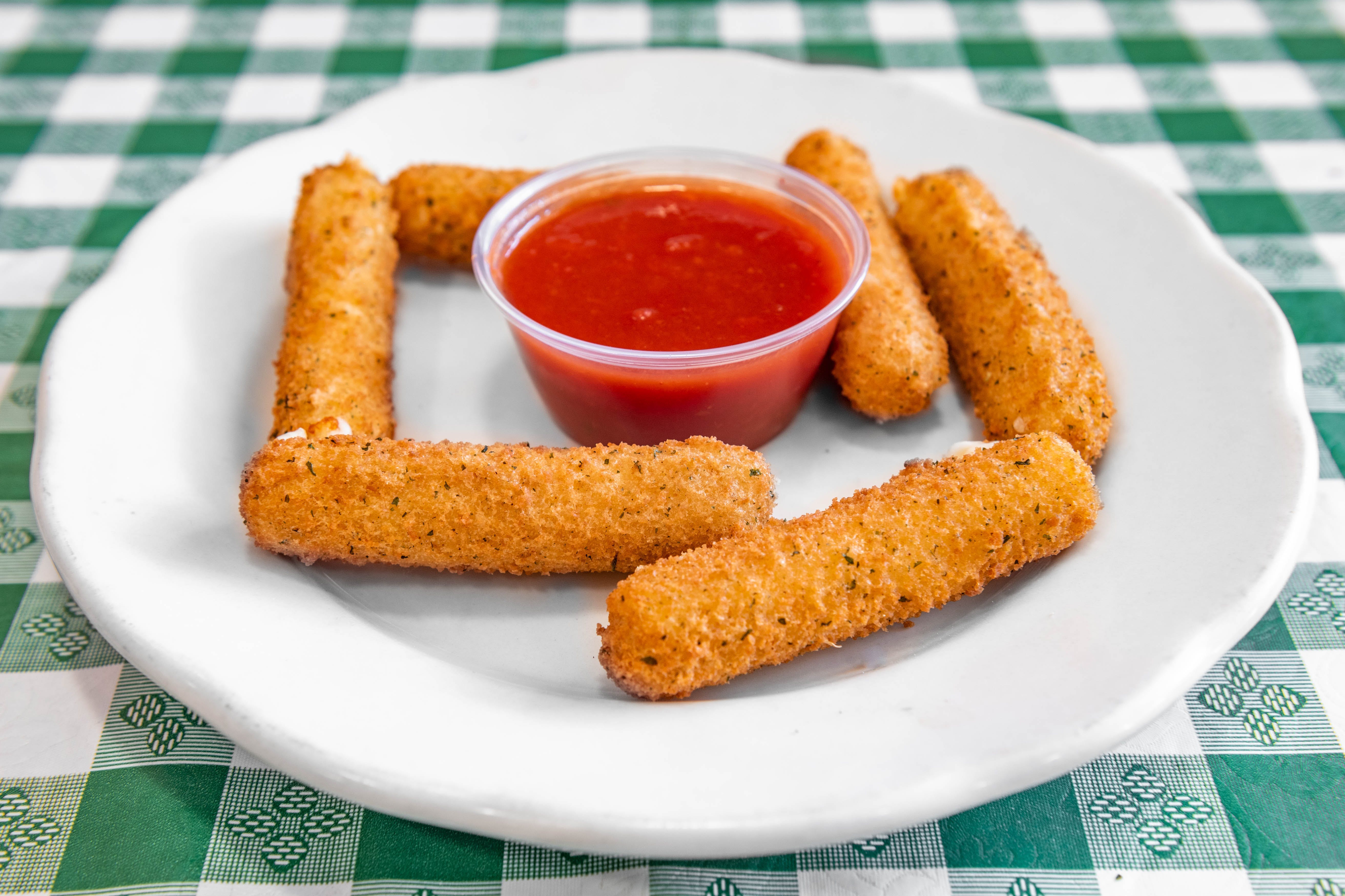 Order Mozzarella Sticks - 6 Pieces food online from 5 Brothers Pizza & Pasta store, Brewster on bringmethat.com