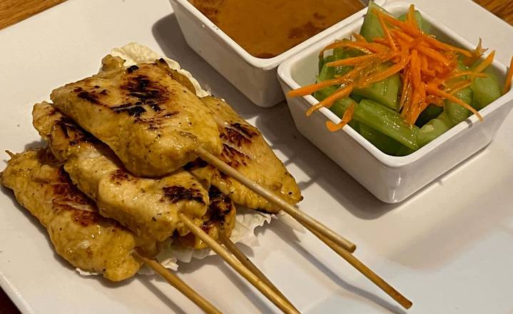 Order Chicken Satay food online from Silver Spoon Thai Restaurant store, Chicago on bringmethat.com