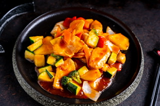 Order Spicy Mango Chicken food online from Kinha Sushi store, Garden City on bringmethat.com