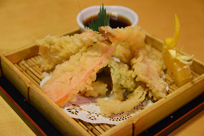 Order Mixed Tempura food online from Tokyo Roll And Noodle store, Chino Hills on bringmethat.com