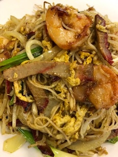 Order Singapore Vermicelli Noodles food online from Lotus Garden Restaurant store, San Diego on bringmethat.com