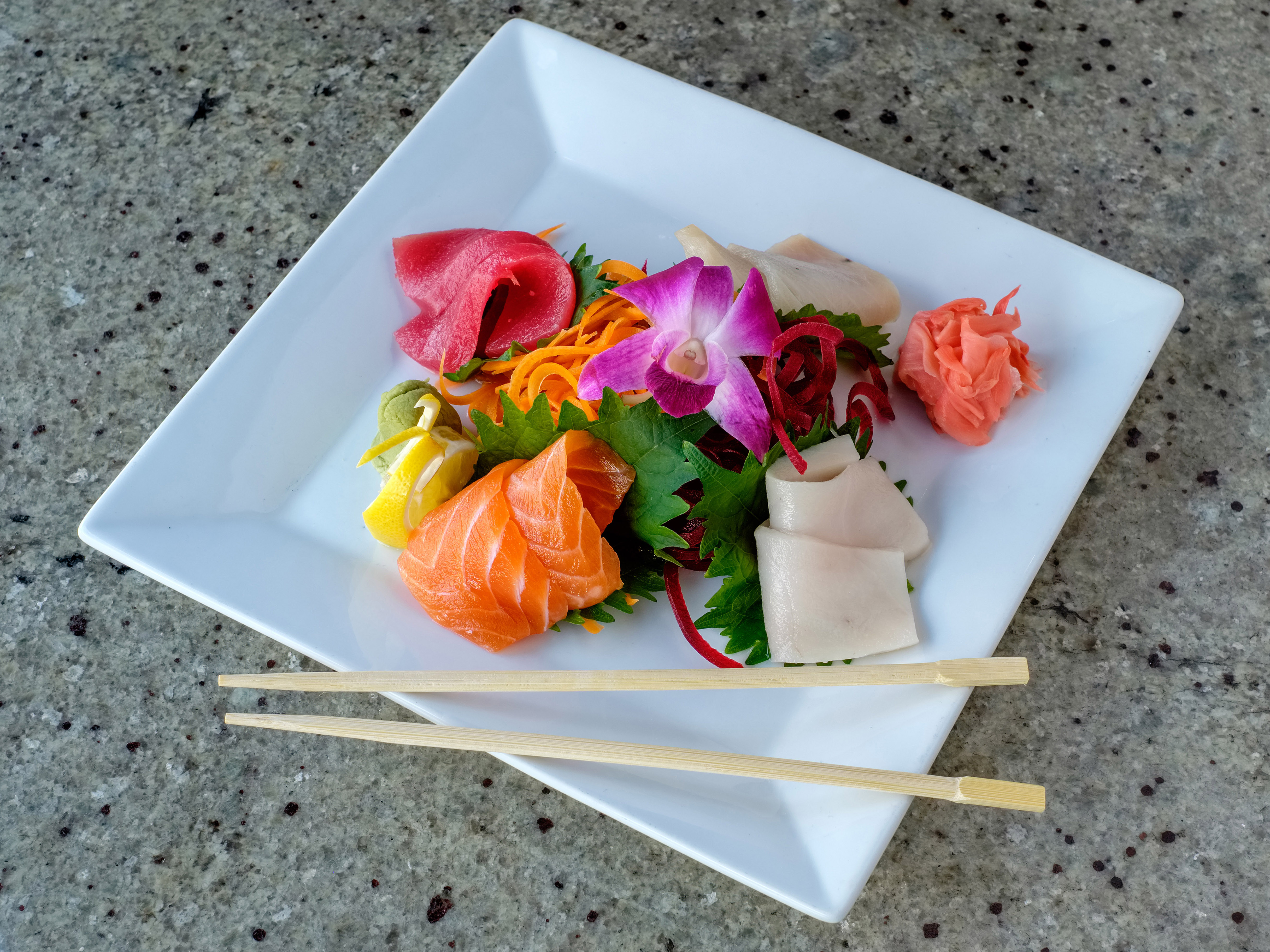 Order 6 Pieces Sashimi Appetizer food online from Forty Five Degrees store, Indianapolis on bringmethat.com