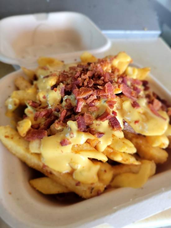Order Bacon Me Crazy Fries w/Shay's Secret Sauce food online from Shay Smash Burgers store, Aiea on bringmethat.com