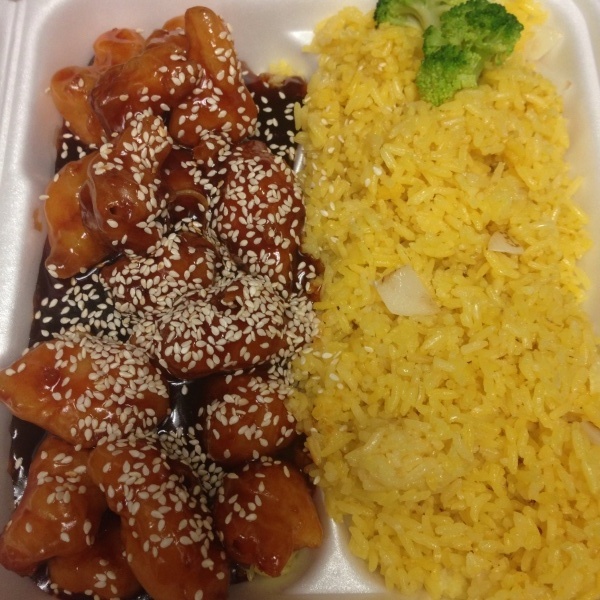 Order C4. Sesame Chicken Combo Plate food online from China Taste store, Duluth on bringmethat.com