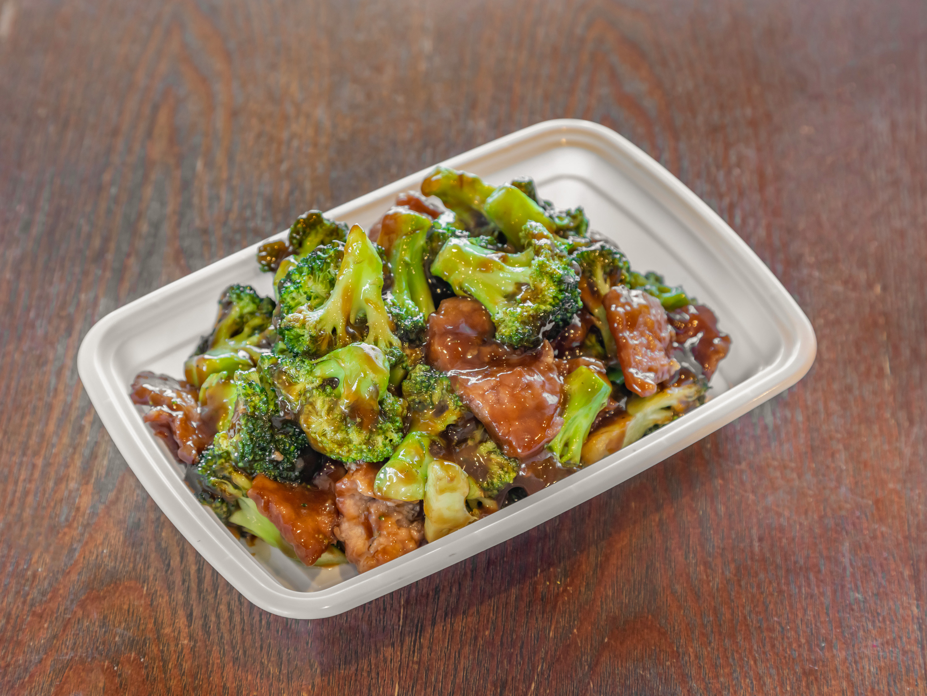 Order 33. Beef with Broccoli food online from Green Jade Chinese Food store, Walden on bringmethat.com