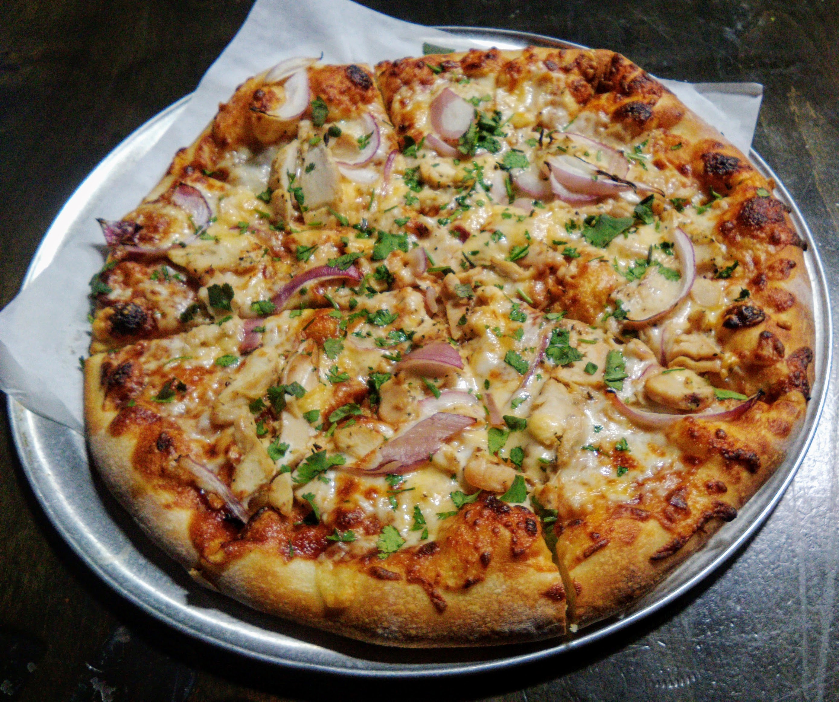 Order BBQ Chicken Pizza food online from Sd Taproom store, San Diego on bringmethat.com