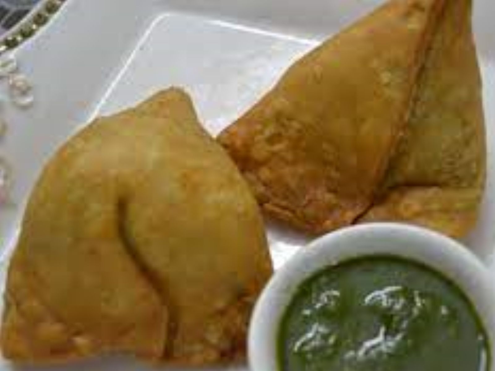 Order Vegetable Samosa (2 Pices ) food online from Kabab House store, Atlantic City on bringmethat.com