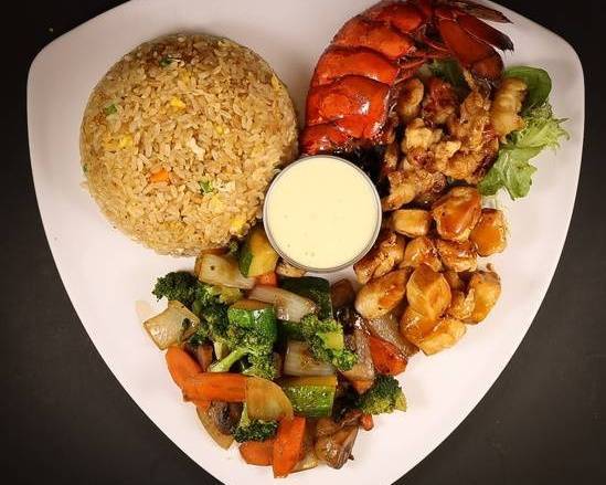 Order Chicken & Lobster  food online from Rock N Roll Sushi store, Baton Rouge on bringmethat.com