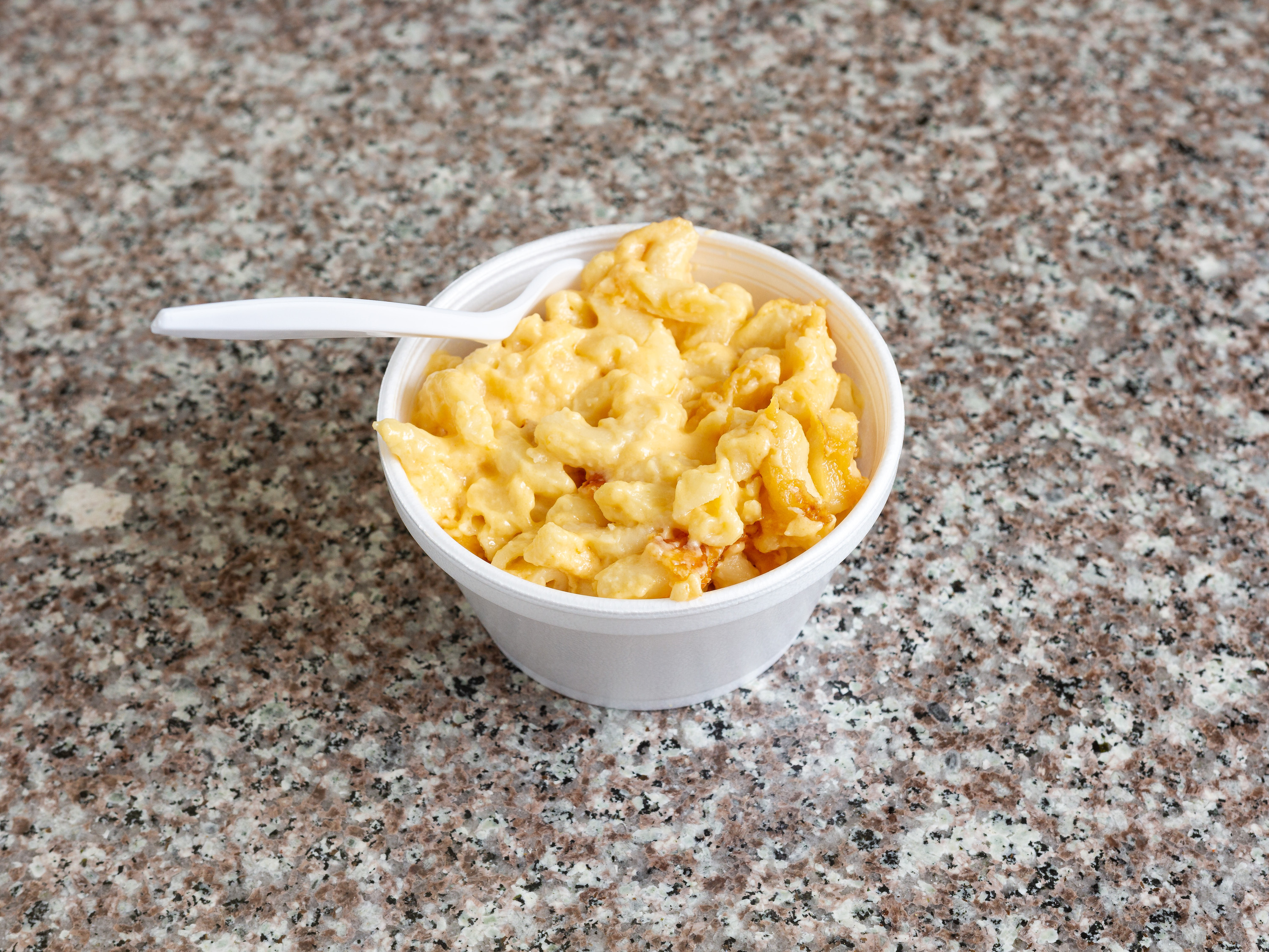 Order Mac & Cheese food online from Hip Hop Fish & Chicken store, Abingdon on bringmethat.com