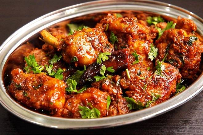 Order Chicken Bhuna food online from Spice 36 store, Marietta on bringmethat.com