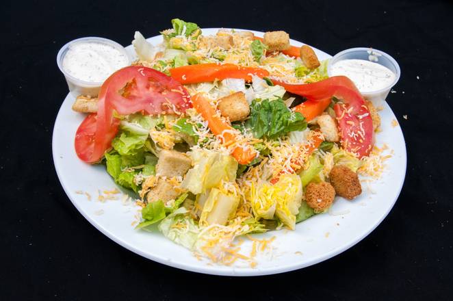 Order Garden Salad food online from Lalis Pizza store, Lynwood on bringmethat.com