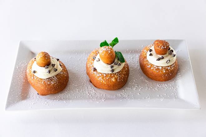 Order Cannoli Donuts food online from The Hash Kitchen store, Scottsdale on bringmethat.com