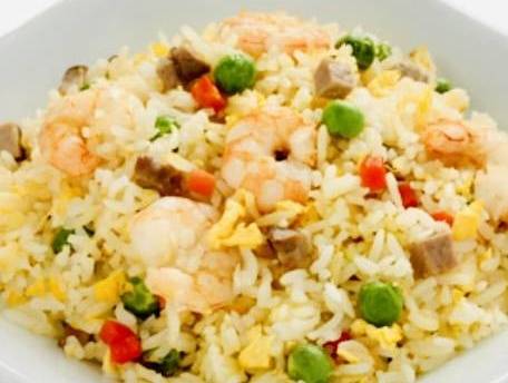 Order 楊洲炒饭Young Chow Fried Rice  food online from Chopsticks store, Kent on bringmethat.com