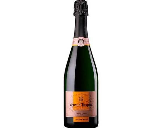 Order VEUVE CLICQUOT BRUT ROSE VINTAGE, 2012 750ML 12.5% food online from Starway Liquor store, Bell Gardens on bringmethat.com