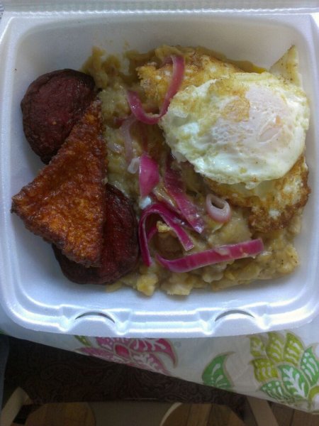 Order 4 Golpes Breakfast food online from El Conuco Restaurante store, Union City on bringmethat.com