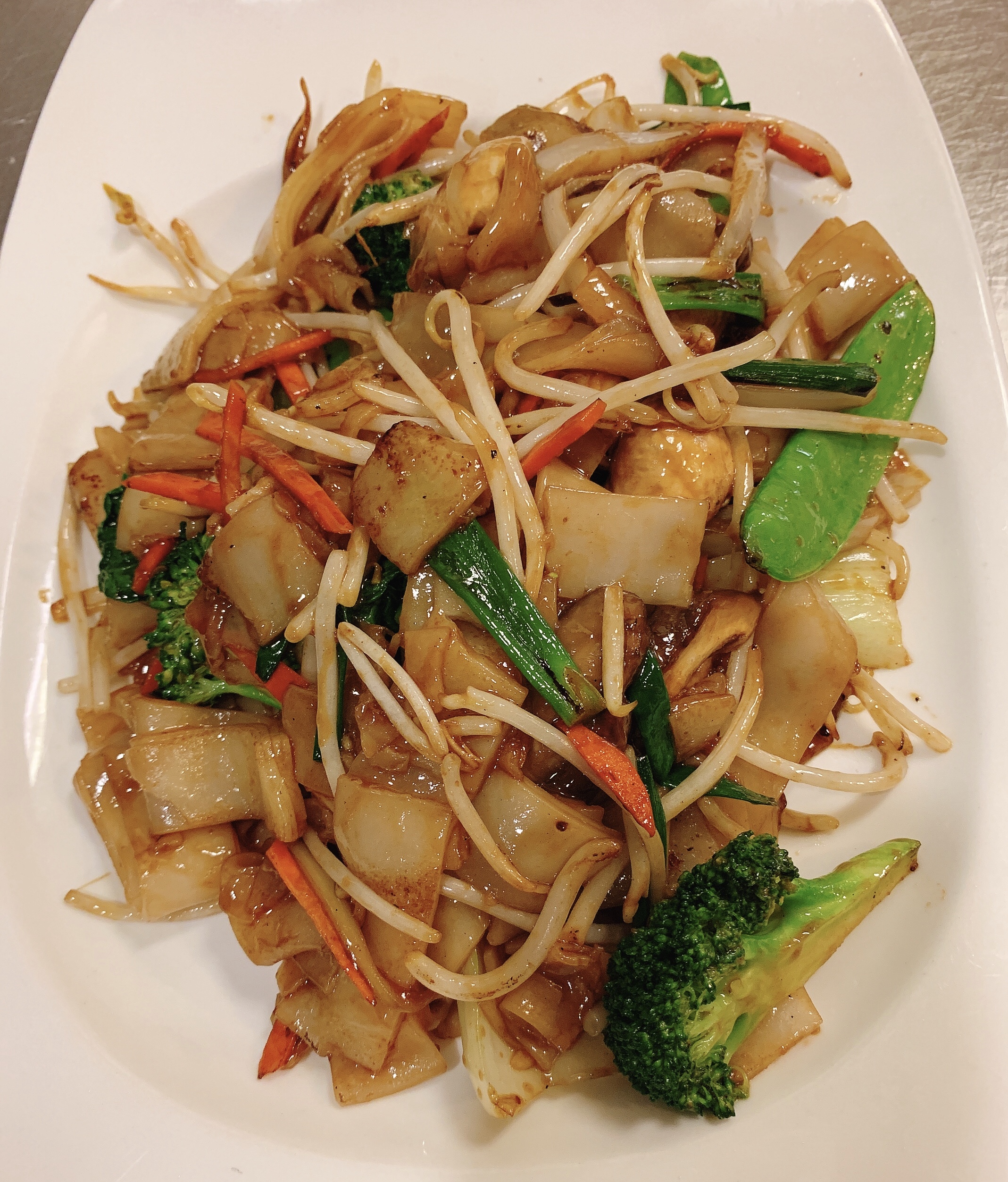 Order Chow Fun food online from Dragon City store, Pleasanton on bringmethat.com