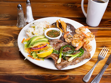 Order Super Churrasco food online from Cafe Guatemalteco store, San Francisco on bringmethat.com
