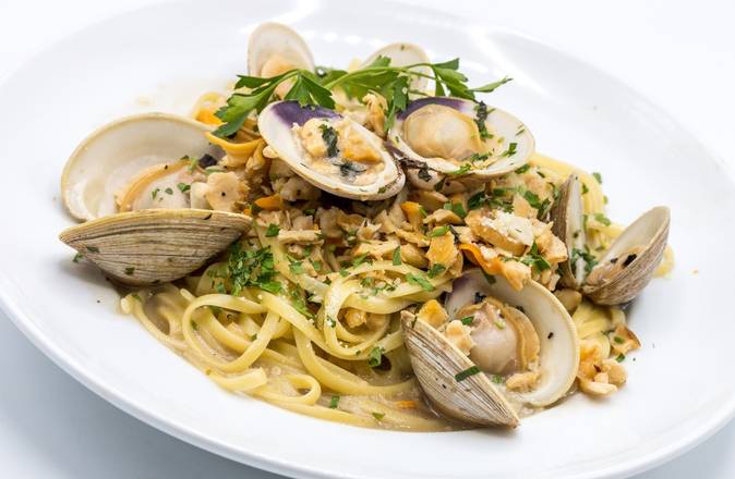 Order Linguine Clam Sauce food online from Mill Creek Tavern store, Bayville on bringmethat.com