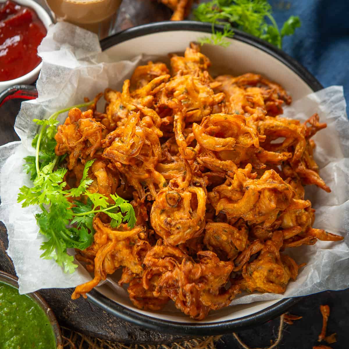 Order Spinach/Onion Pakoda food online from Cafe Captain Cook store, Tempe on bringmethat.com