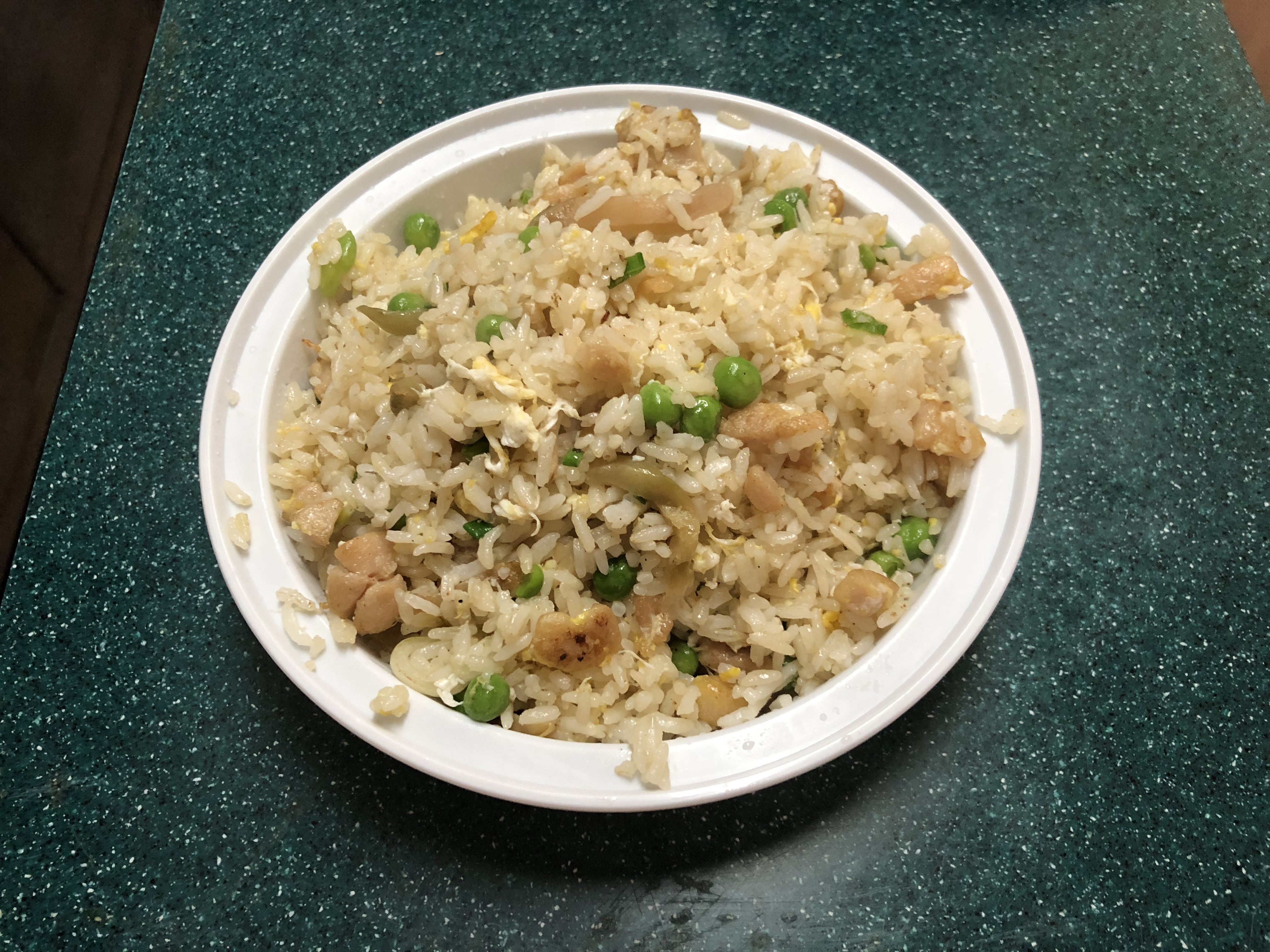 Order 41. Chicken Egg Fried Rice 鸡肉蛋炒饭 food online from May Wah Fast Food store, New York on bringmethat.com