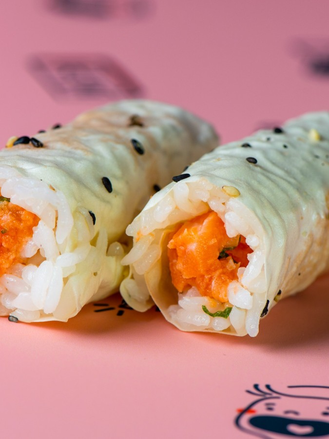 Order King Salmon & Yuzu Handroll food online from Krispy Rice store, Los Angeles on bringmethat.com