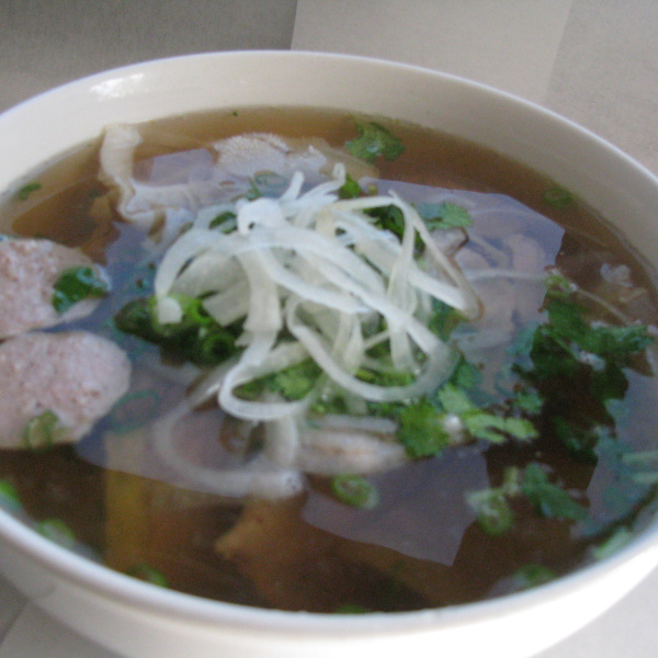 Order P01. Pho Combo food online from Pho Daily store, Long Beach on bringmethat.com