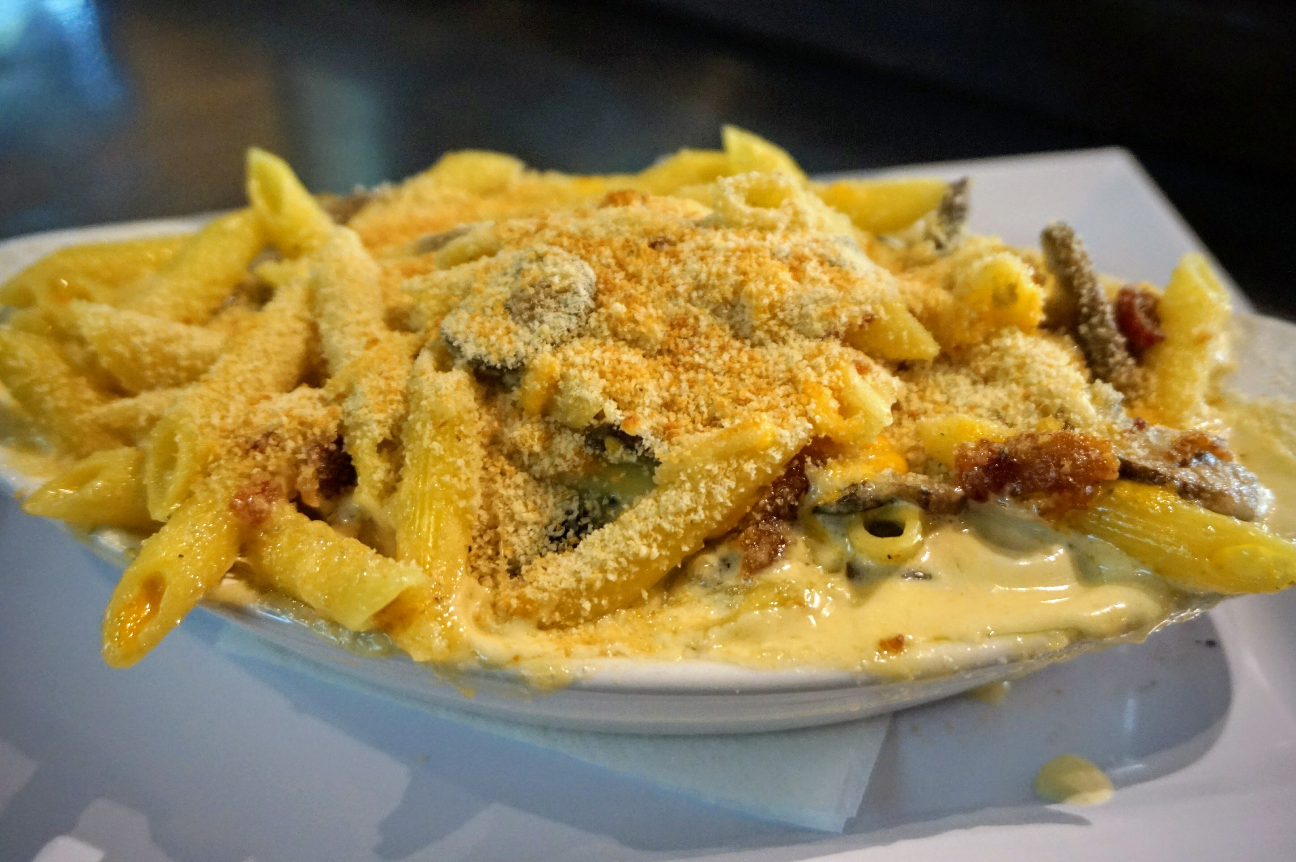 Order Spicy Mac and Cheese food online from Iguana Cafe store, Chicago on bringmethat.com