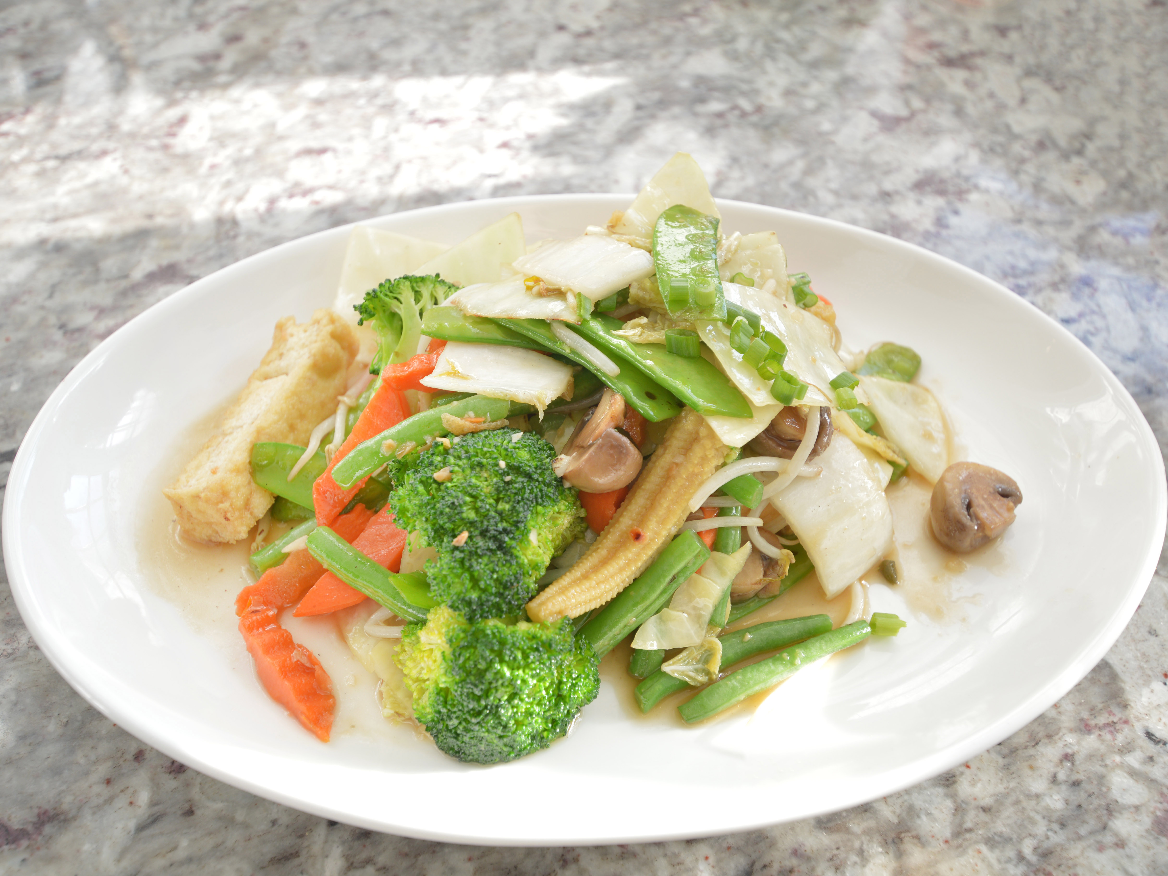 Order Mixed Vegetables food online from Silk Thai store, Charlotteville on bringmethat.com