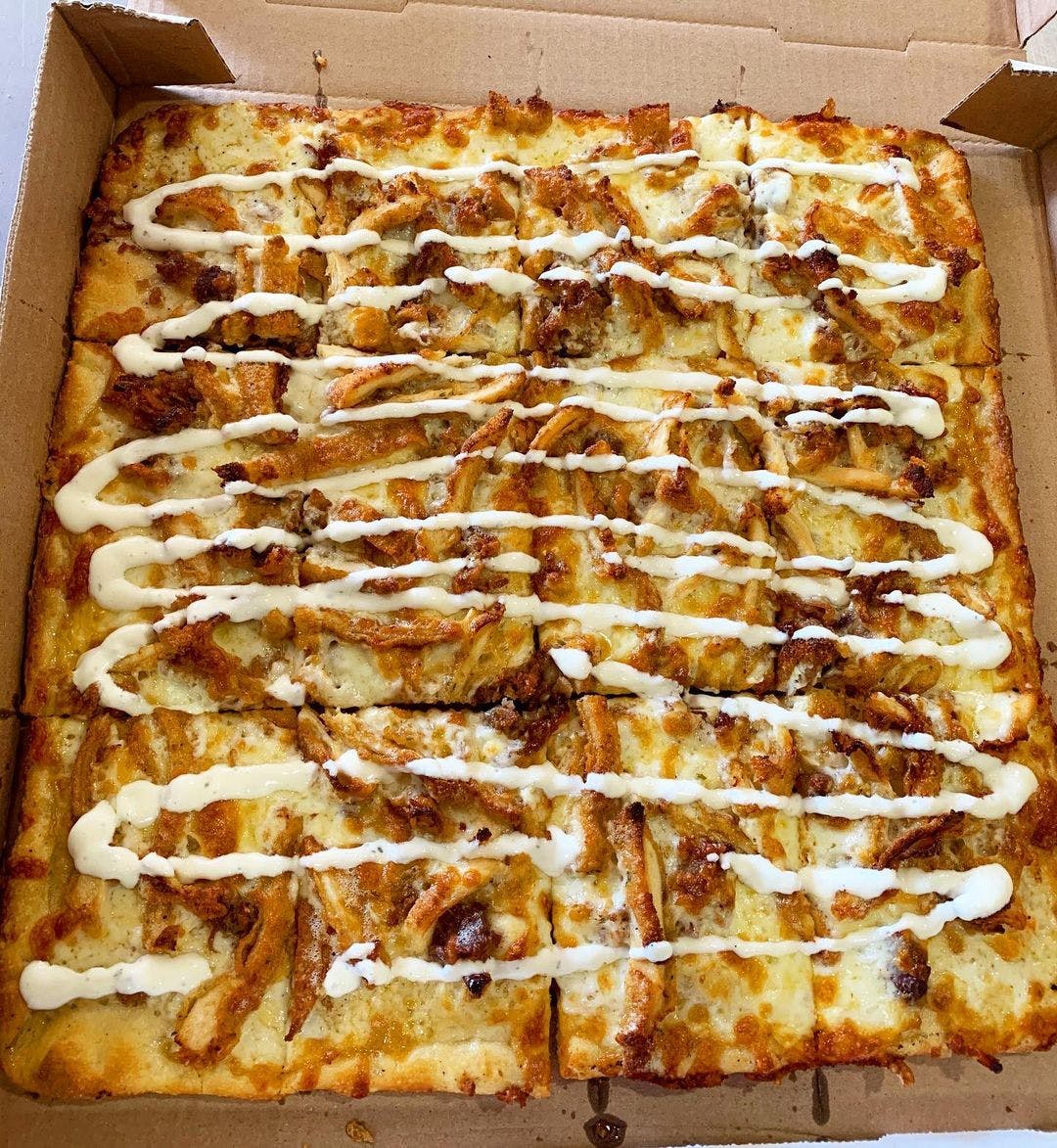 Order Chicken Bacon Ranch Brooklyn Pizza - Pizza food online from Pasquales Pizzeria store, Wall Township on bringmethat.com