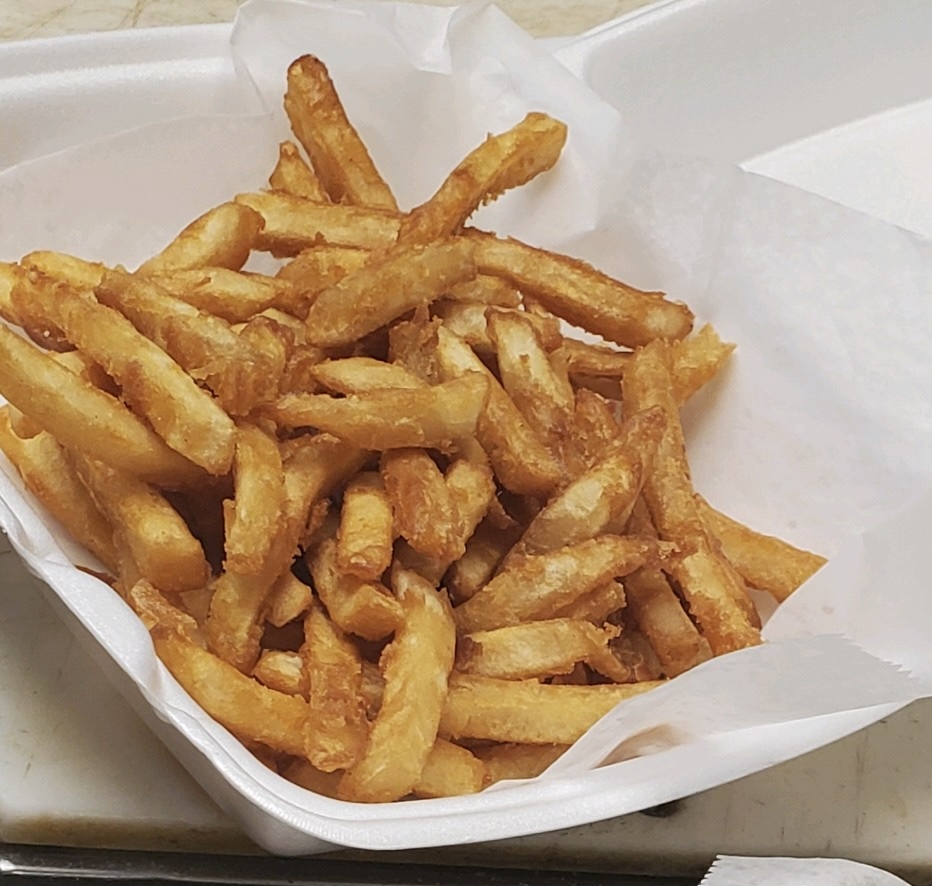 Order French Fries food online from La Bella Pizza store, Medford on bringmethat.com