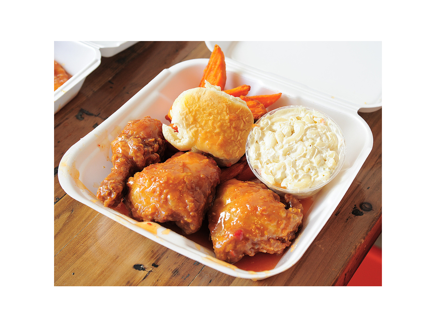 Order 3 Piece Leg and Thigh Dinner food online from Country Sweet Chicken & Ribs store, Rochester on bringmethat.com