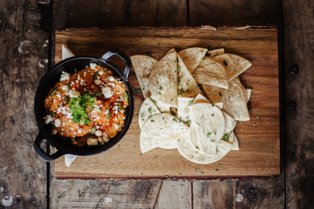 Order Red Pepper Hummus food online from Fountainhead Taproom store, Chattanooga on bringmethat.com