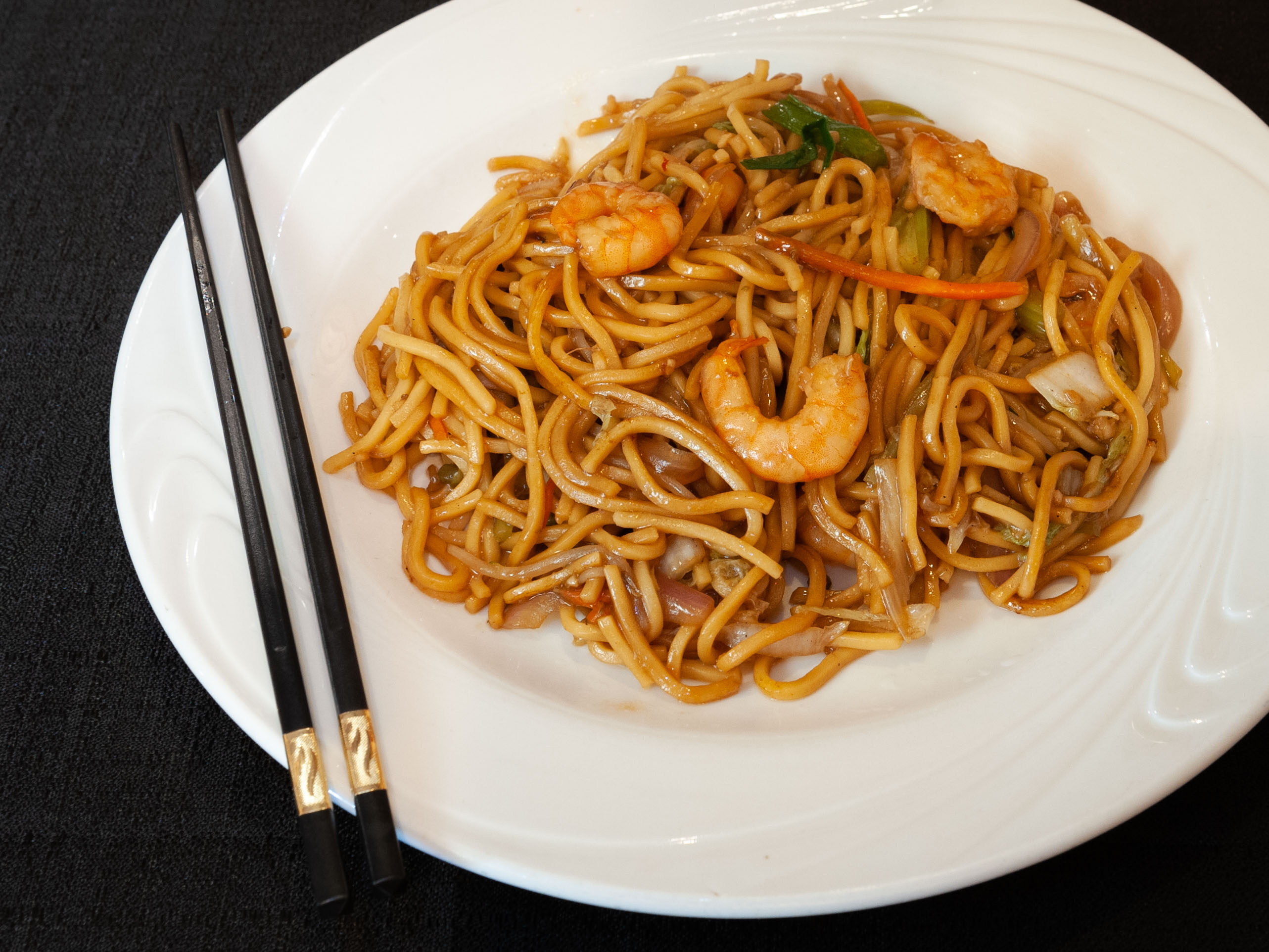 Order Shrimp Lo Mein food online from Cheng's Chinese Restaurant store, Lake Mary on bringmethat.com