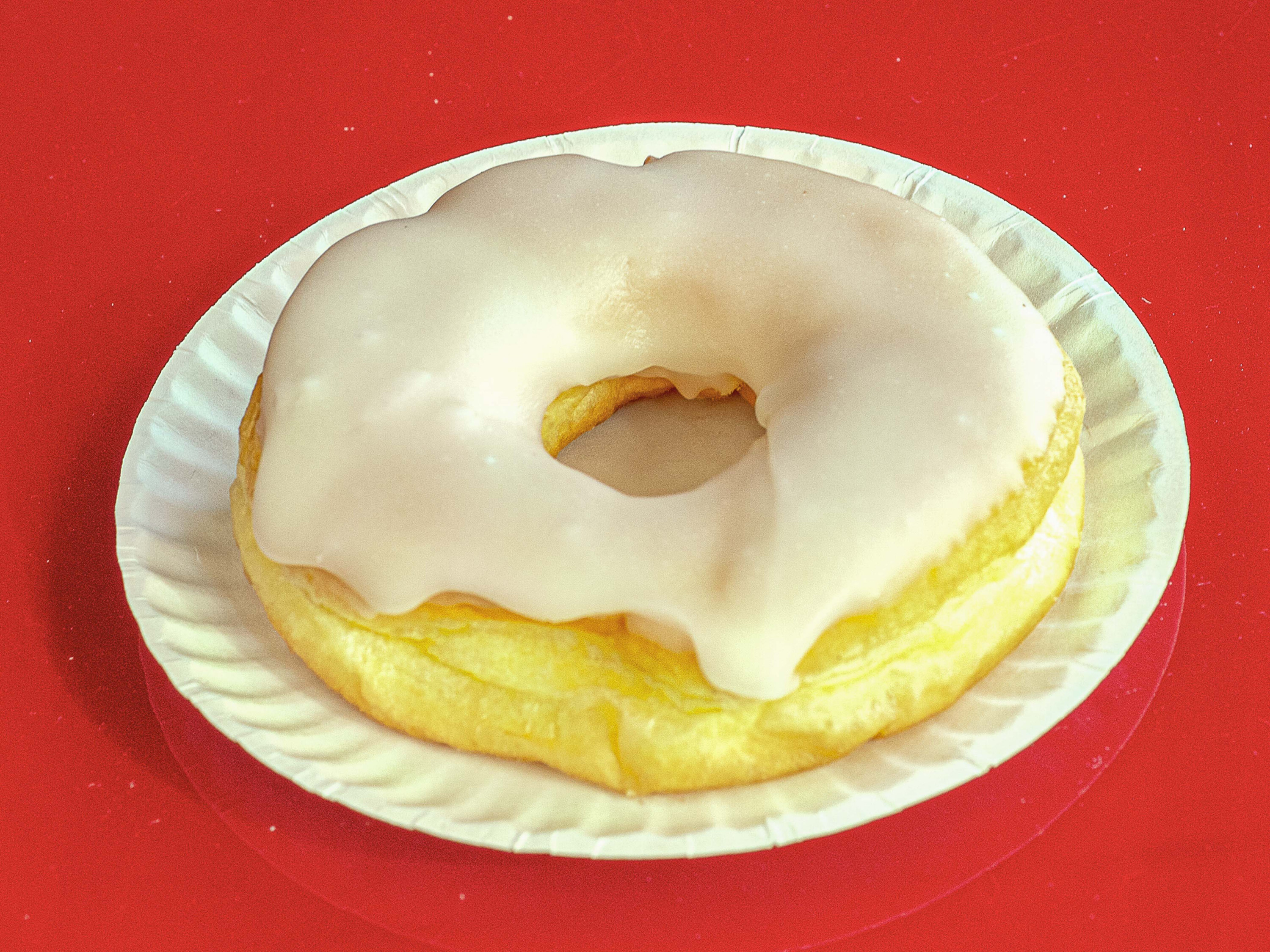 Order Vanilla Iced Yeast Donut food online from Hammer Donuts store, Lafayette on bringmethat.com