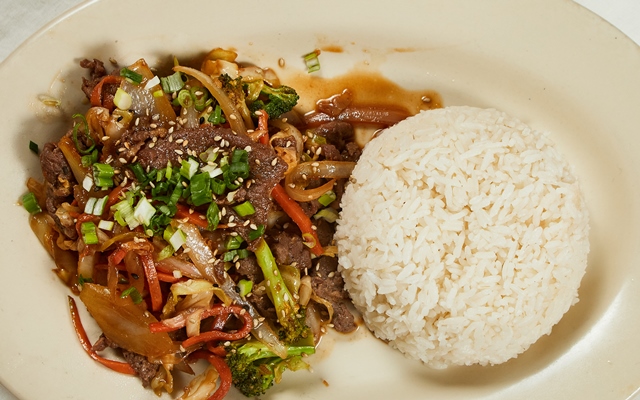 Order Beef Bulgogi Plate food online from Doshirock store, Haltom City on bringmethat.com
