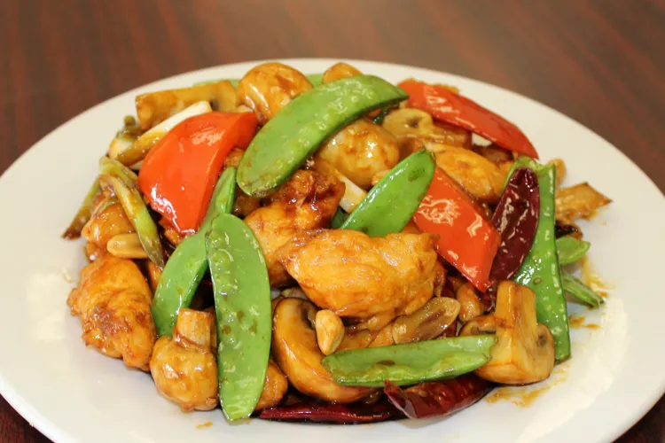 Order 6.  Kong Pao Chicken 宫保鸡条 food online from North Village Chinese Restaurant store, Dayton on bringmethat.com